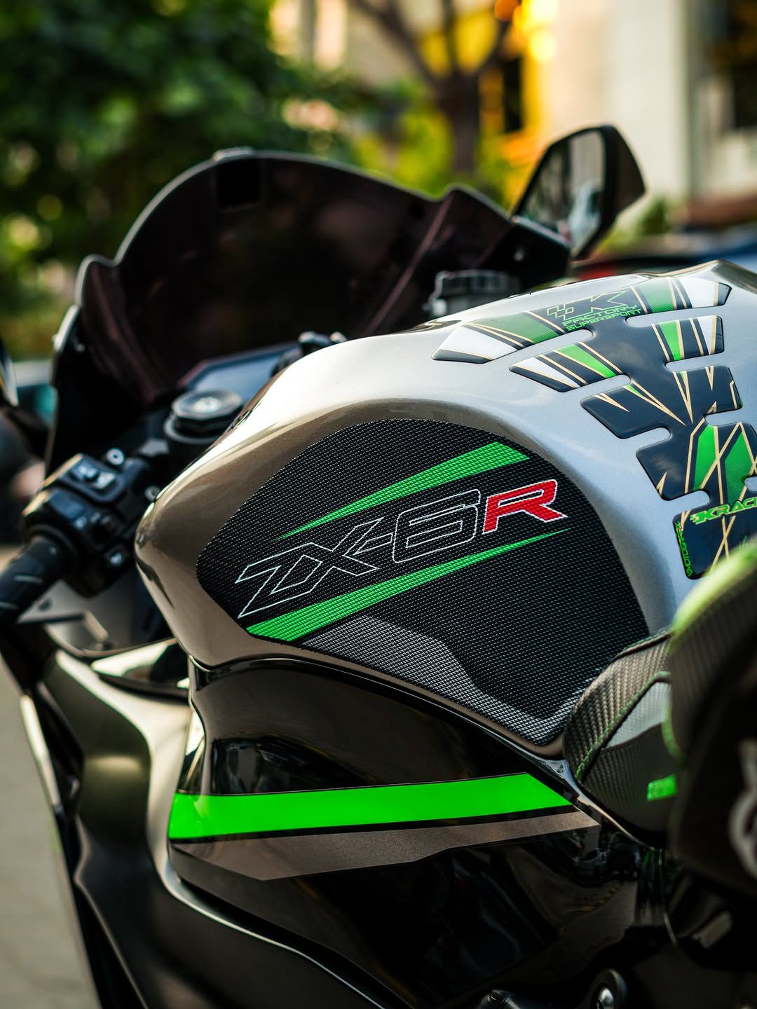 Homitru Traction Pad For Kawasaki Ninja ZX6R