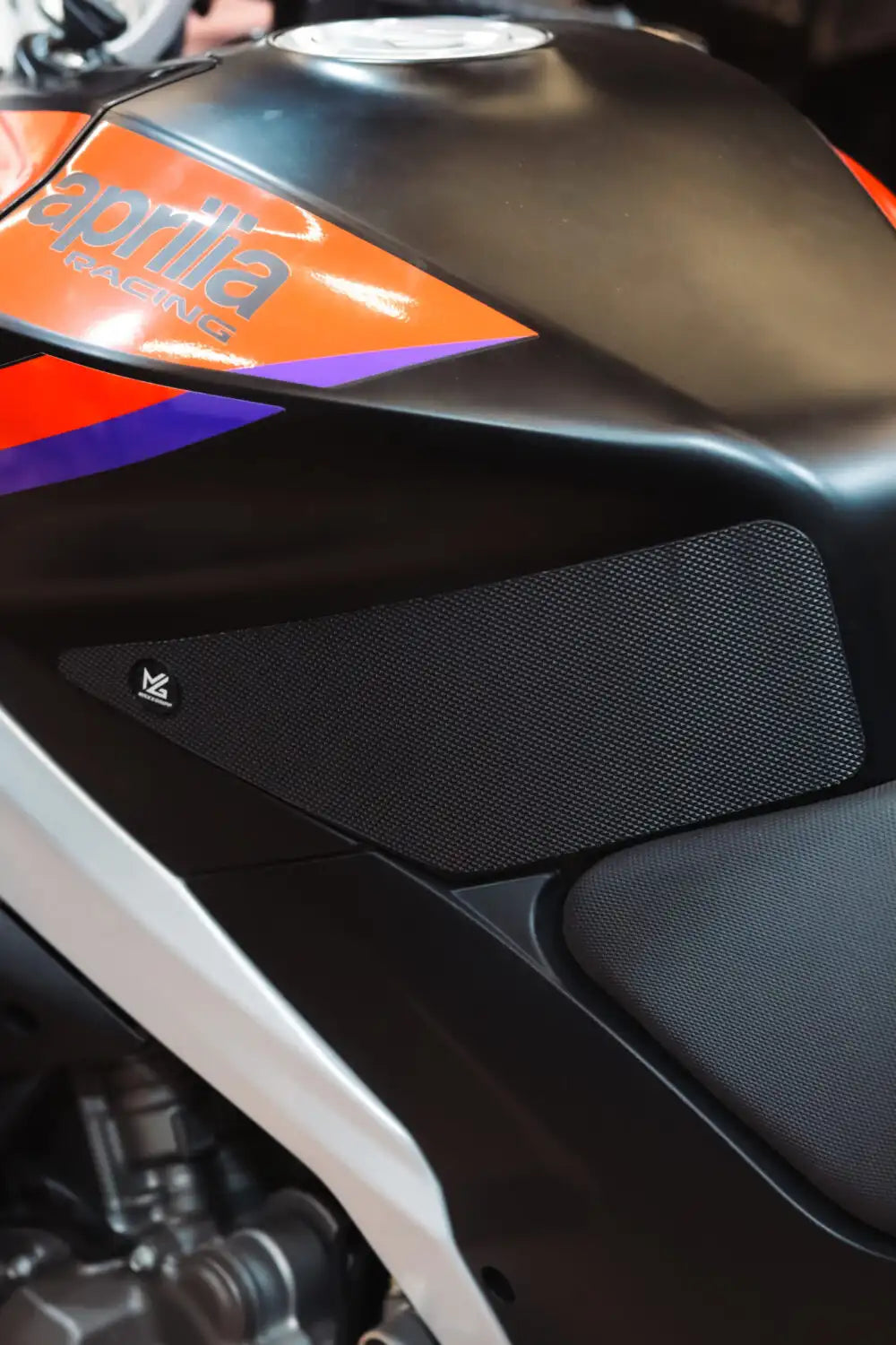 Maxgrip  Aprila RS 457 Traction Pad
