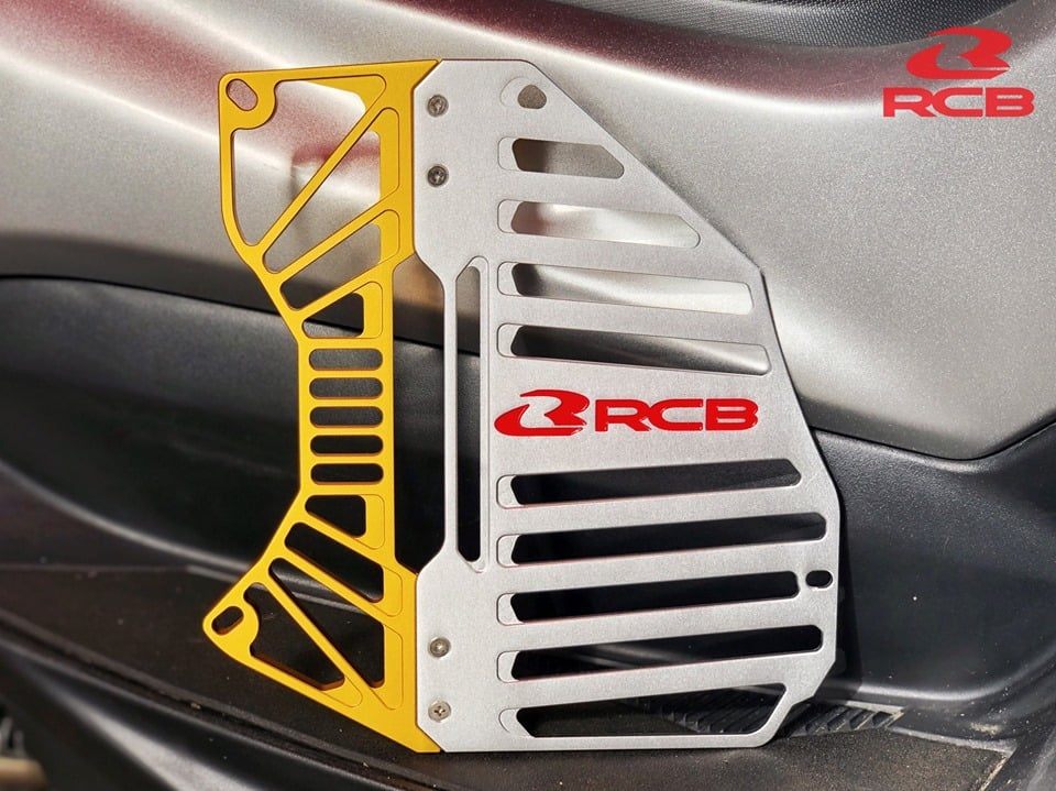 RCB Radiator Cover S Series 01IR007