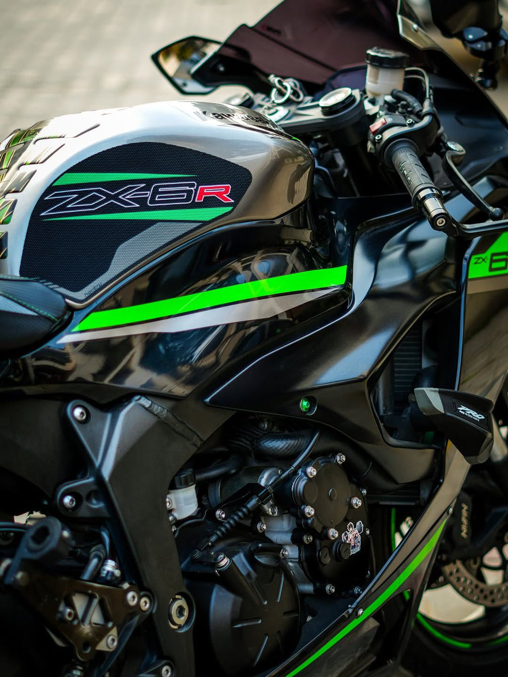 Homitru Traction Pad For Kawasaki Ninja ZX6R