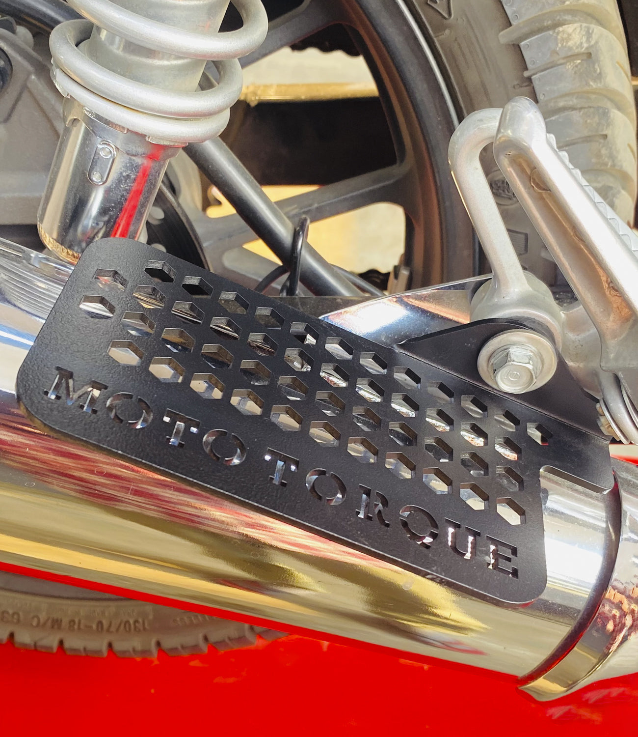 HONDA H'NESS - FOOTREST (RIGHT SIDE)