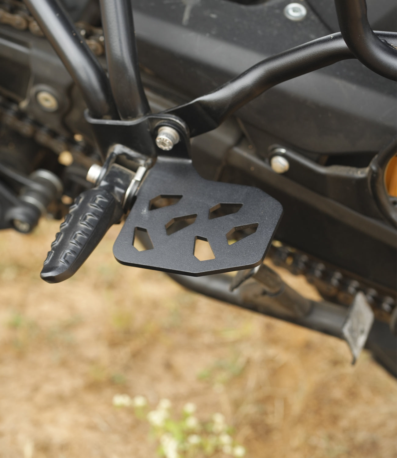 HIMALAYAN 450 - FOOTREST (SET)
