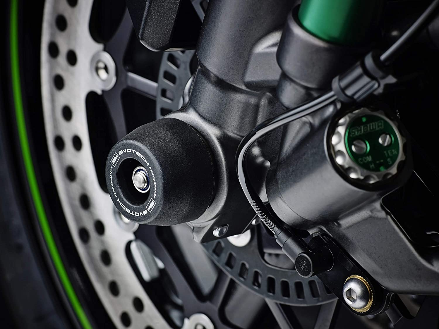 Evotech Performance Front Spindle Bobbins - Kawasaki Ninja ZX-10R (2016-) Part No - PRN012354-17