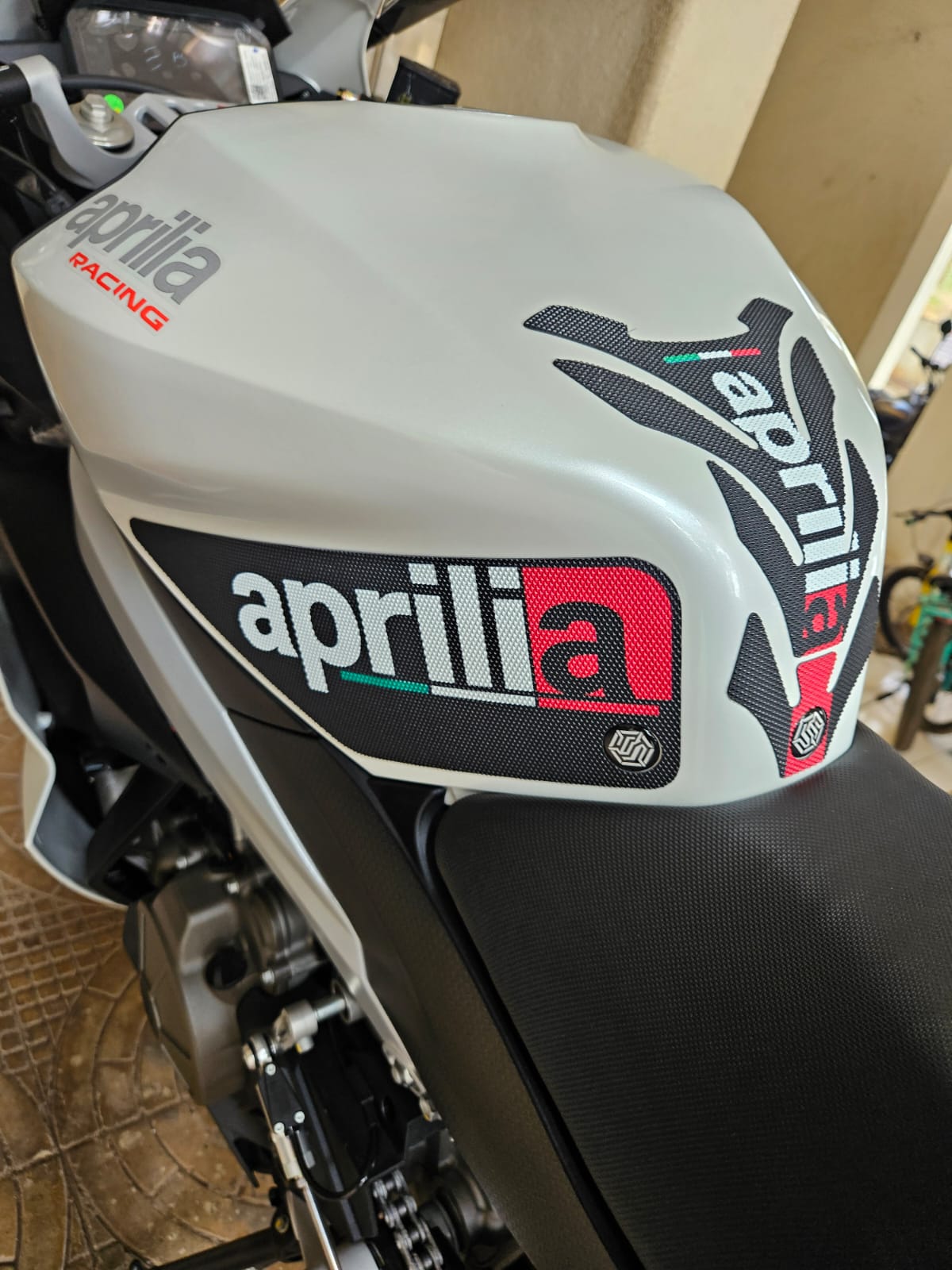 Ennorfigo Traction Pad For Aprilia RS457
