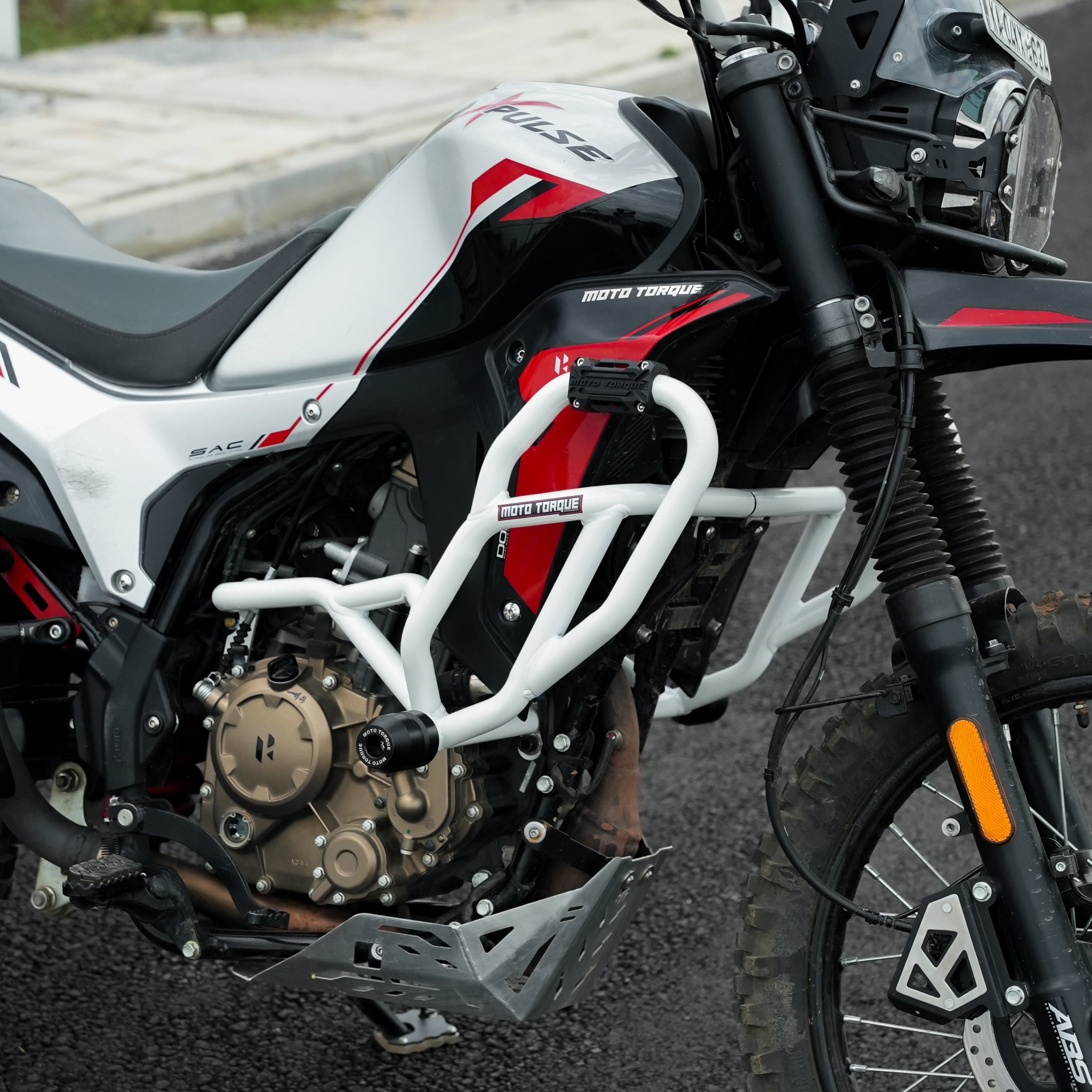 MAX PRO CRASH GUARD (WHITE) FOR XPULSE 210