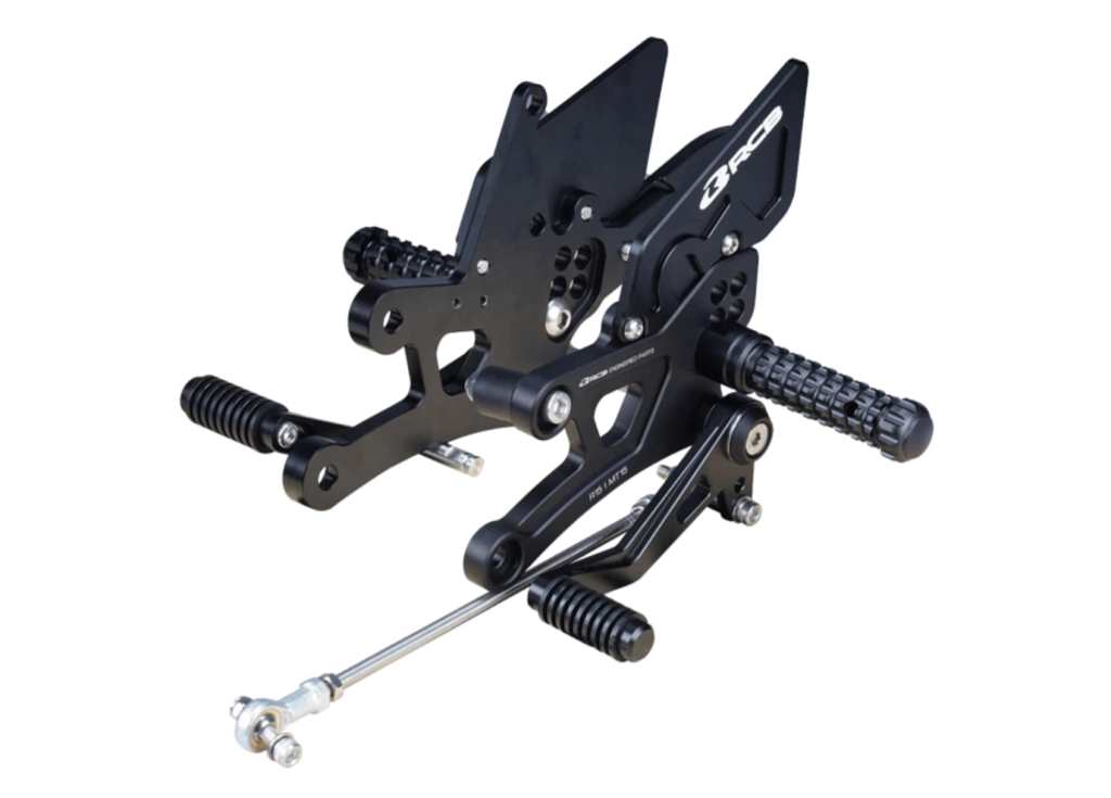 RCB S2 V2 Single Set Footrest – YAMAHA R15V3 MT15 01FR030 ( BLACK )