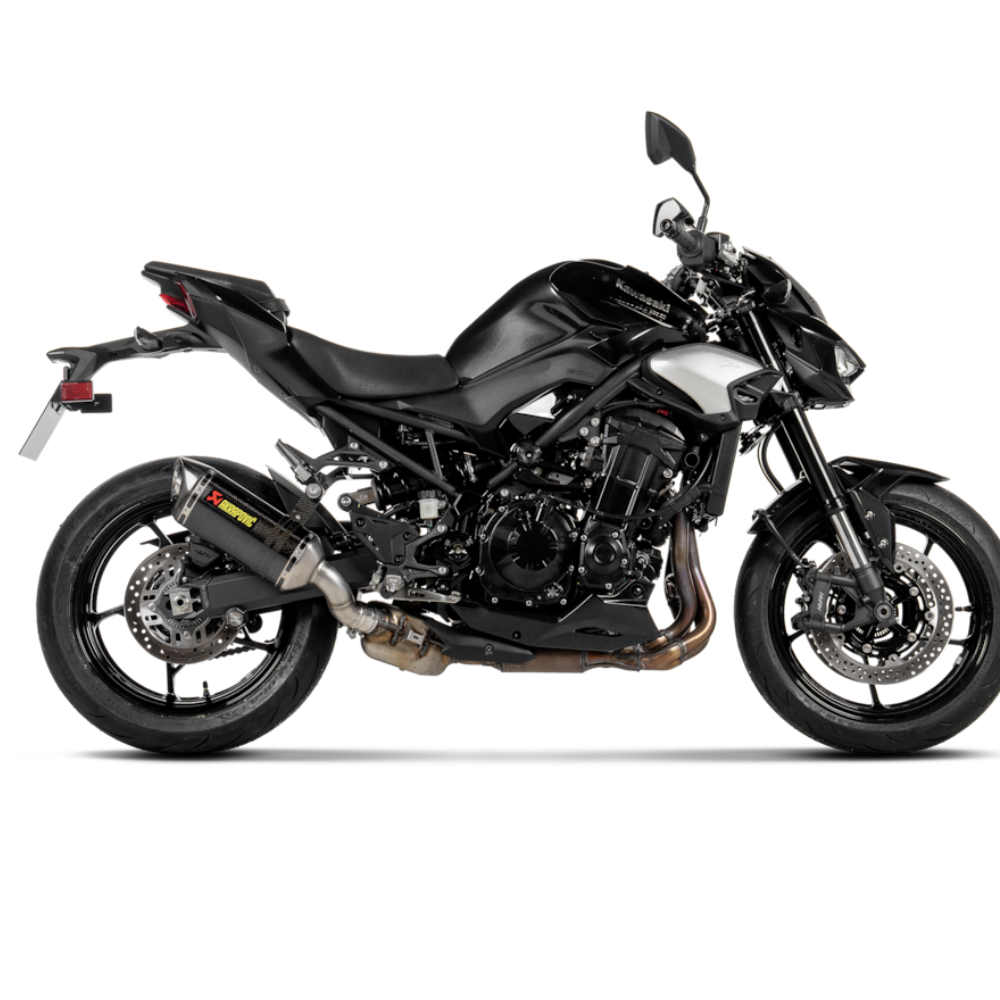 Kawasaki Z900 2025 Slip-On Line (Carbon) Exhaust – Akrapovič