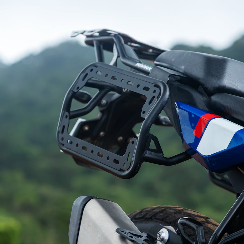 SADDLE STAY(BLACK) FOR BMW F450 GS