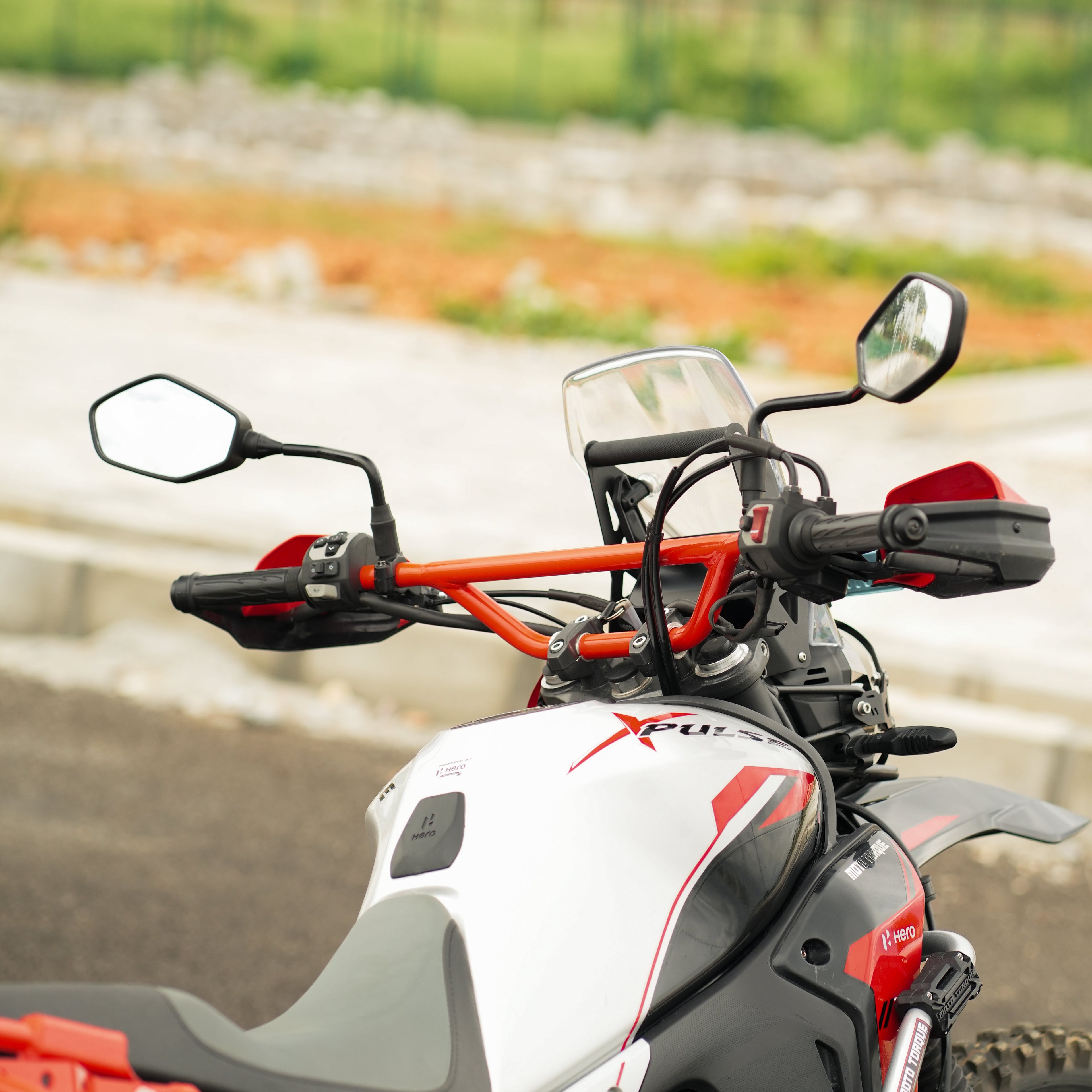 HANDLE BAR INCLUDING CLUTCH CABLE  FOR XPULSE 210 (RED)
