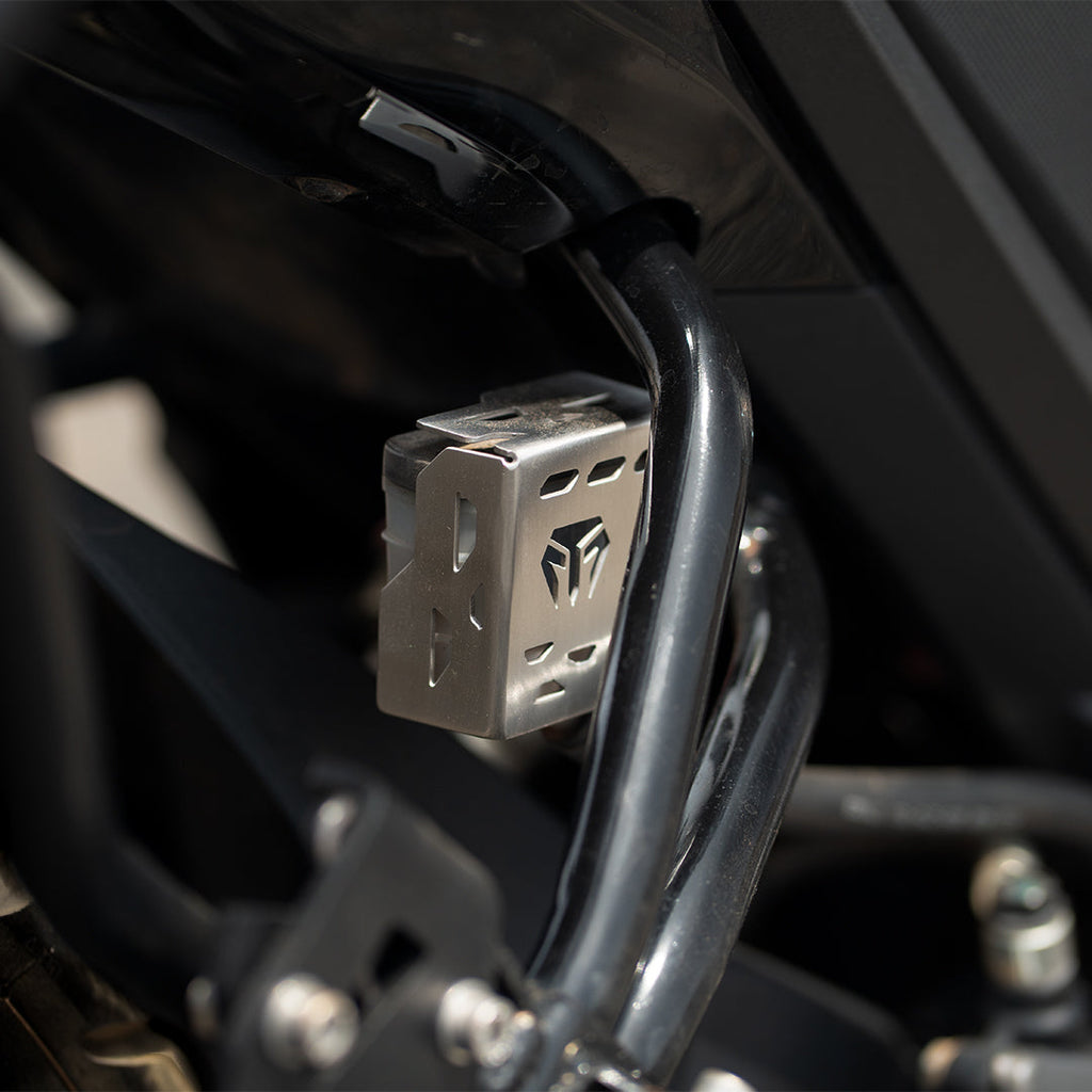 RESERVOIR OIL GUARD FOR HONDA CB 200X (SS)